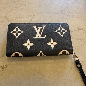 Louis Vuitton Wallet